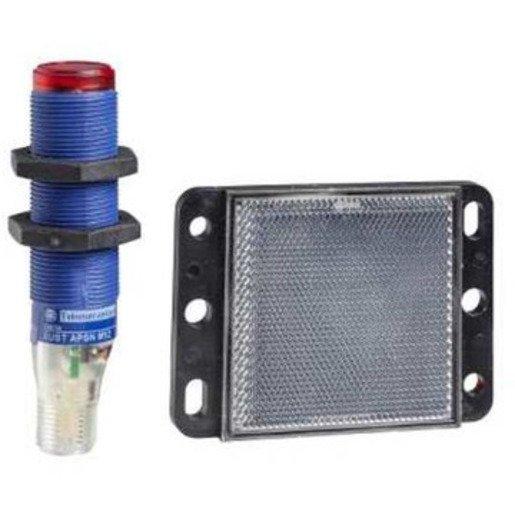 Retroreflective photoelectric sensor