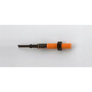 Induktiver Näherungsschalter - IF-2004-ABOW, Induktiver Sensor, M12 x 1 / L = 71,5 mm, Schaltabstand 4 mm nicht bündig einbaubar, Schließer, AC, 2 m PVC-Kabel, IP 67, 2-Leiter, Umgebungstemperatu - IF0003