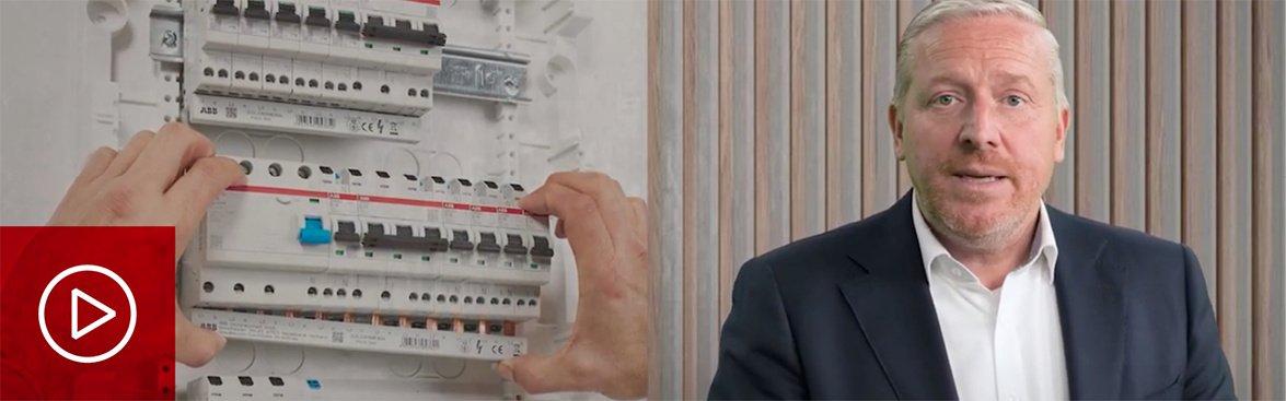 ABB FlexLine®: schroefloos energiedistributiesysteem. Bekijk de video in dit artikel.
