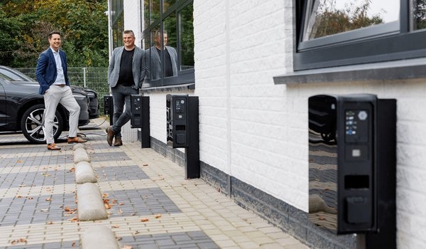 Laadplein bij Nou in Apeldoorn