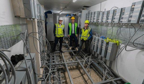 Kingfish Zeeland met Rexel en Draka.