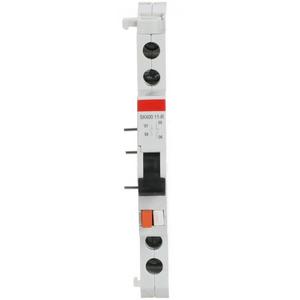 Hilfsschalterblock - Signalkontakt,1S+1Ö 9mm breit,steckbar,Rechtsanbau - 2CCS500900R0215