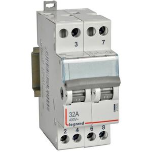 Schalter Reiheneinbau - Wechselschalter CX3 mit Mittelstellung, 2 Wechsler 32A,Gebrauchskat. AC-22A, 2TE - 412903