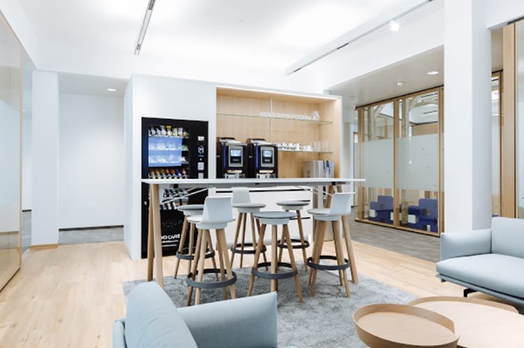 Eingangsbereich in der REXEL Zentrale