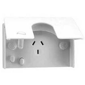 POWER OUTLET AUTO SWITCHED HORIZONTAL STARD SERIES SINGLE 10A 250V WITH SECURITY FLAP WHIT