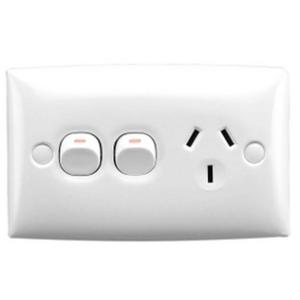 POWER OUTLET SWITCHED HORIZONTAL STARD SERIES SINGLE 10A 250V EXTRA SWITCH REMOVABLE WHITE