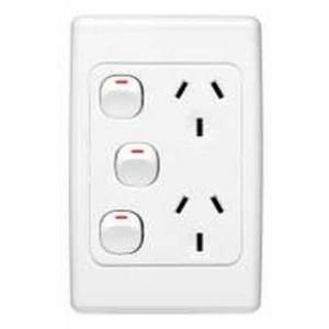 POWER OUTLET SWITCHED VERTICAL 2000 SERIES DOUBLE GPO 10A 250V EXTRA SWITCH WHITE ELECTRIC