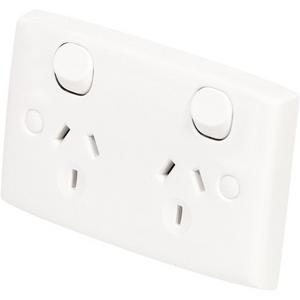 POWER OUTLET SWITCHED HORIZONTAL 2000 SERIES DOUBLE GPO 10A 250V BLACK