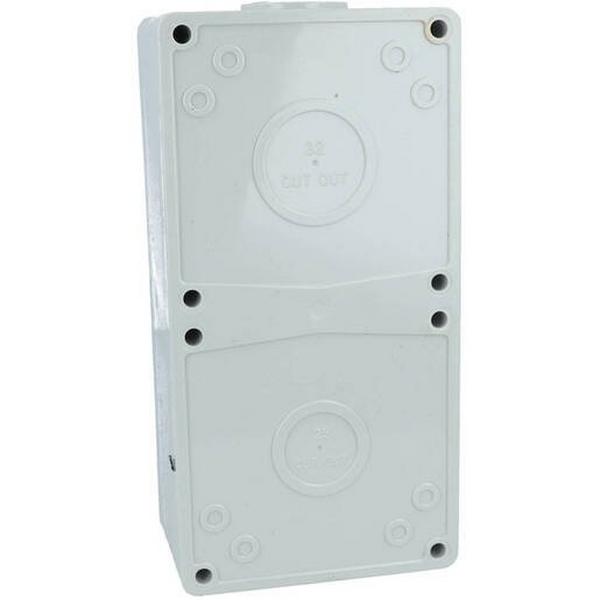 Csgcs332R 32A 3 Pin Switched Socket, Ideal Electrical Catalogue Industrial Industrial Plugs Sockets Industrial Socket Outlet Combination - Construction Supplies Australia