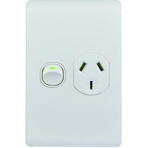 POWER POINT SWITCHED VERTICAL 1 GANG 10A 250V