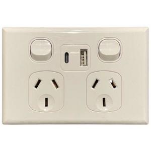 DGPO 2X2.4AMP(3.5AMP MAX) DUAL USB CHARGER WHITE