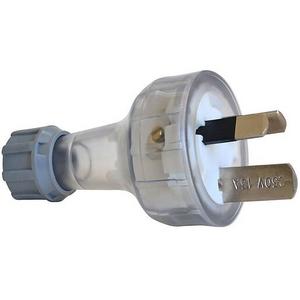 PLUG 15A REWIREABLE 3P TRANSPARENT