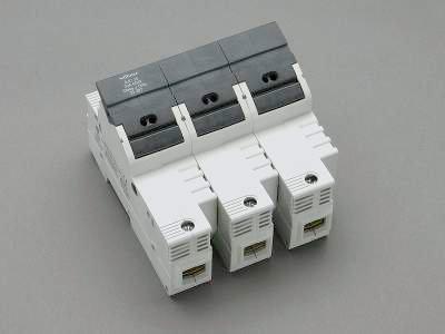 31287, Halter für zylindrische Sicherungen Class J / 3P, Rahmenklemme 50 mm² 30 A / 600 V (21x57)