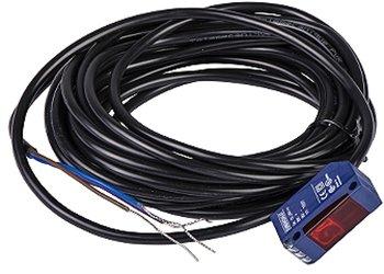 XUM0APSAL2, XUM-Optoe. Sensor, Universal, Sn 0-10m, 12-24 V DC, 2m Kabel