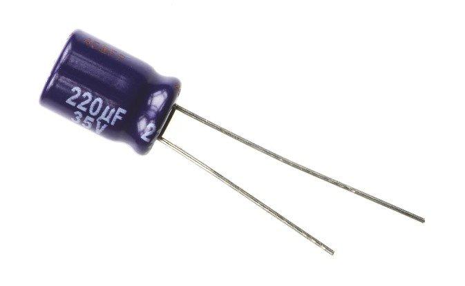 ECA1VM221  PANASONIC, M-A, THT Alu-Eleko 220MikroF ±20% / 35Vdc, Ø 8mm x 11,5mm, +85°C