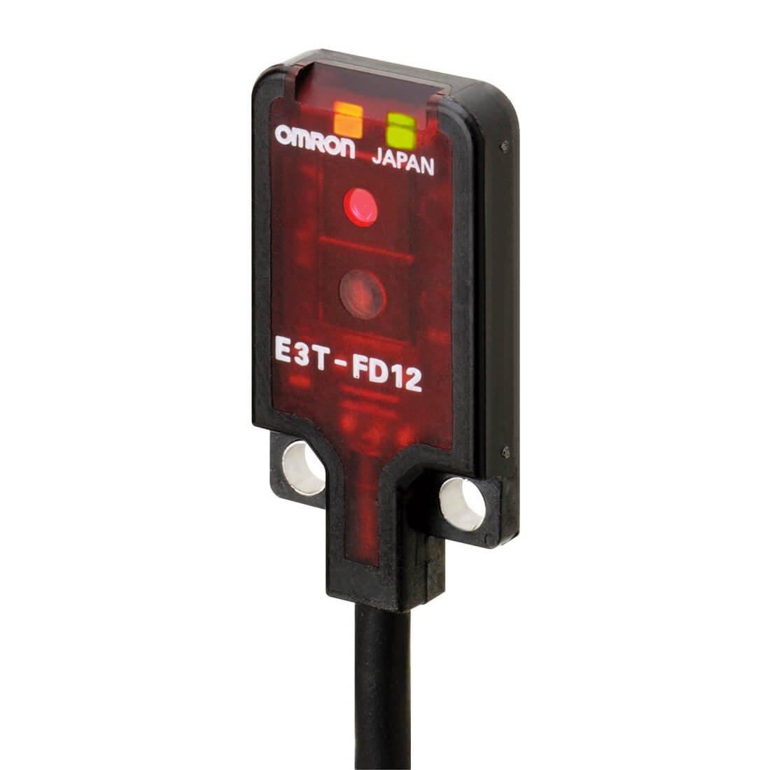 E3T-FD13 2M, Optischer Sensor, Reflektionstaster flach, 30 mm, DC, PNP, hellschaltend, 2 m
