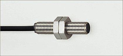 IEBC003BASKG, Induktiver Sensor, M8 x 1 / L = 37 mm, Schaltabstand 3 mm bündig einbaubar, Schließer, DC, PNP/NPN, 2 m PVC-Kabel, IP 67, 2-Leiter, 3-Leiter, Umgebung
