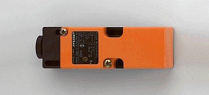 IME2015BFBOA, Induktiver Sensor, 40 x 40 x 120 mm, Schaltabstand 15 mm bündig einbaubar, Schließer / Öffner,  (wählbar), AC/DC, Anschlussklemmen: ...2,5 mm², Leitun