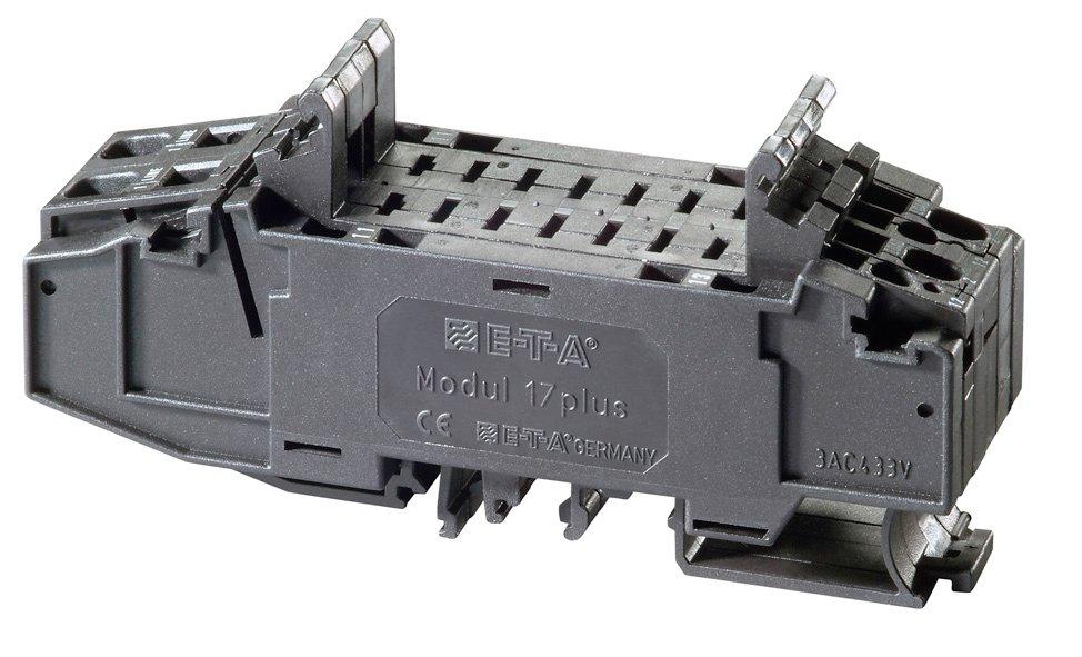 17PLUS-Q02-00, Stecksockel