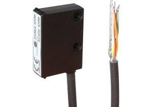 MW110430, Wegsensor, Magnetisch, 37x25x10mm, Relativ, Sn: 0,4-2, 24V, Push Pull Pegel, Kabel 6polig 2m PUR (Polyurethan), IP67, Kunststoff, 1,7m/s