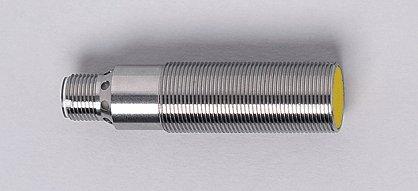 GIGA4005-2PS/SIL2/US, Induktiver Sicherheitssensor, M18 x 1 / L = 70 mm, 2 x OSSD (A1 und A2), DC, PNP, M12 Steckverbindung, IP 65, IP 67, Umgebungstemperatur -25...70 °C