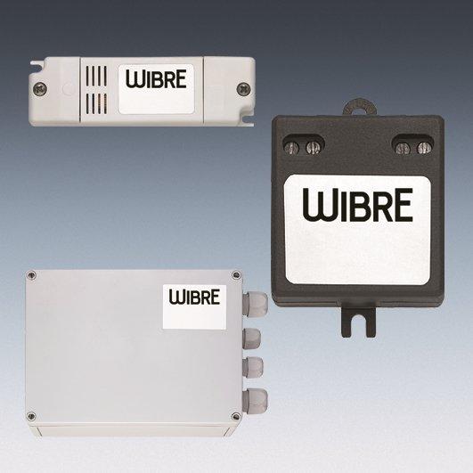 5.0635.09.16, RGB-Controller für max. 12 POW-LED 1 W RGB, IP65, 350 mA, 15 V-DC, für 3-12 POW LED 1 W, DMX in/out, Master/Slave, Stand-alone-Betrieb
