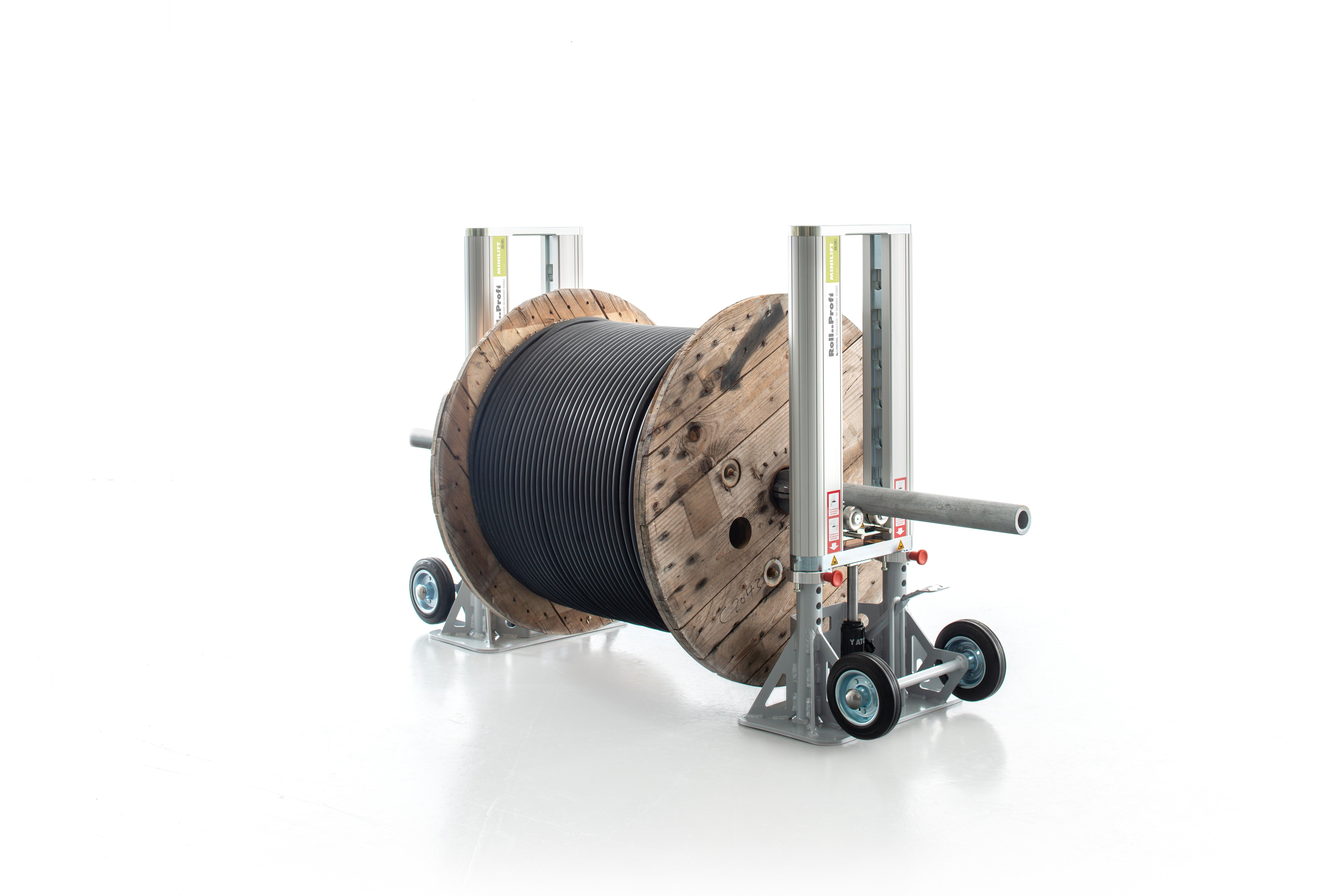 MINILIFT, Rollt schwere und große Kabeltrommeln bis zu einem Gewicht von 4 t problemlos und einfach ab, max. Trommel 1.600 mm