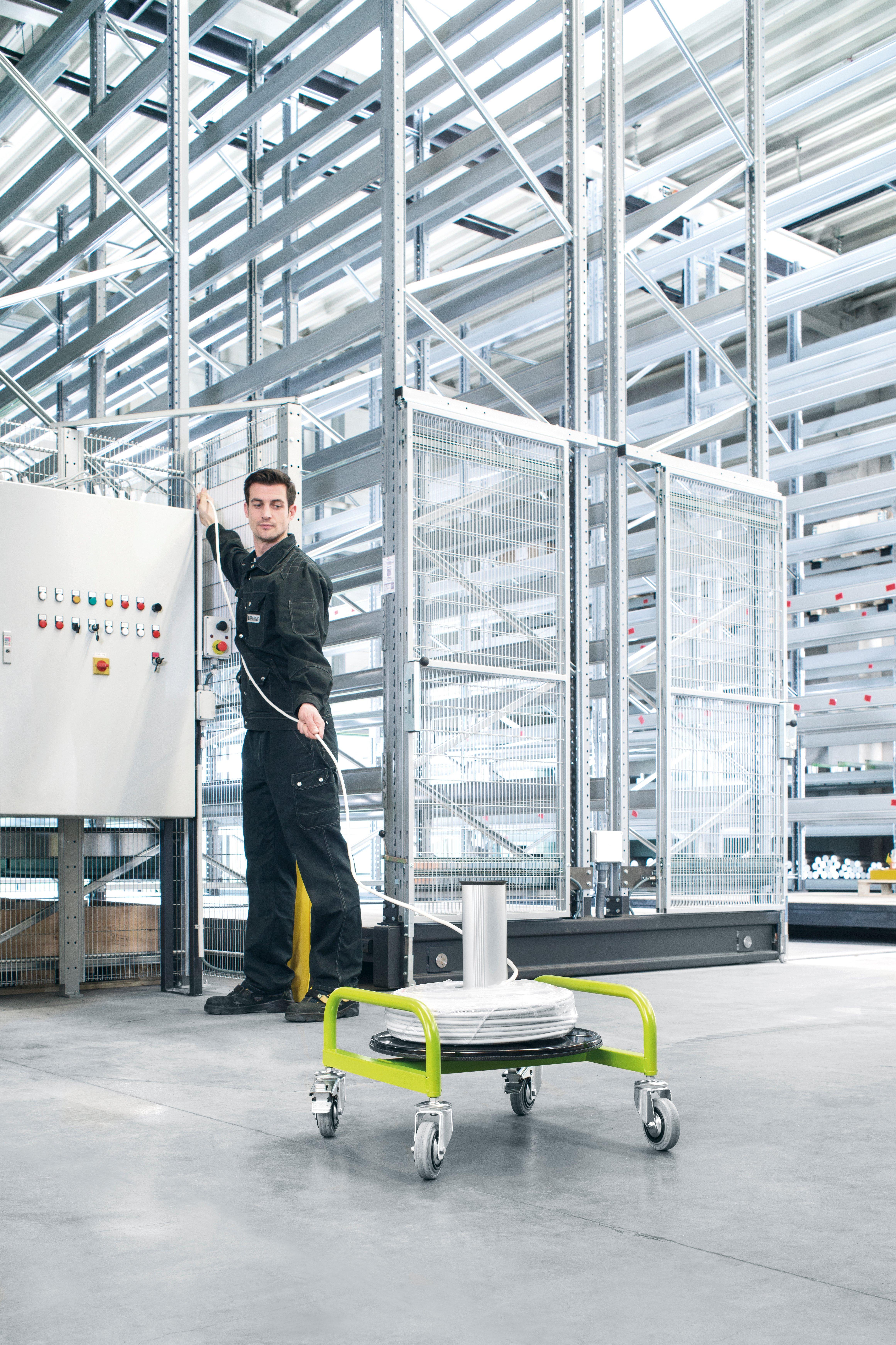 VARO SLIM, Roll..Profi Kabelringabwickler VARIO SLIM