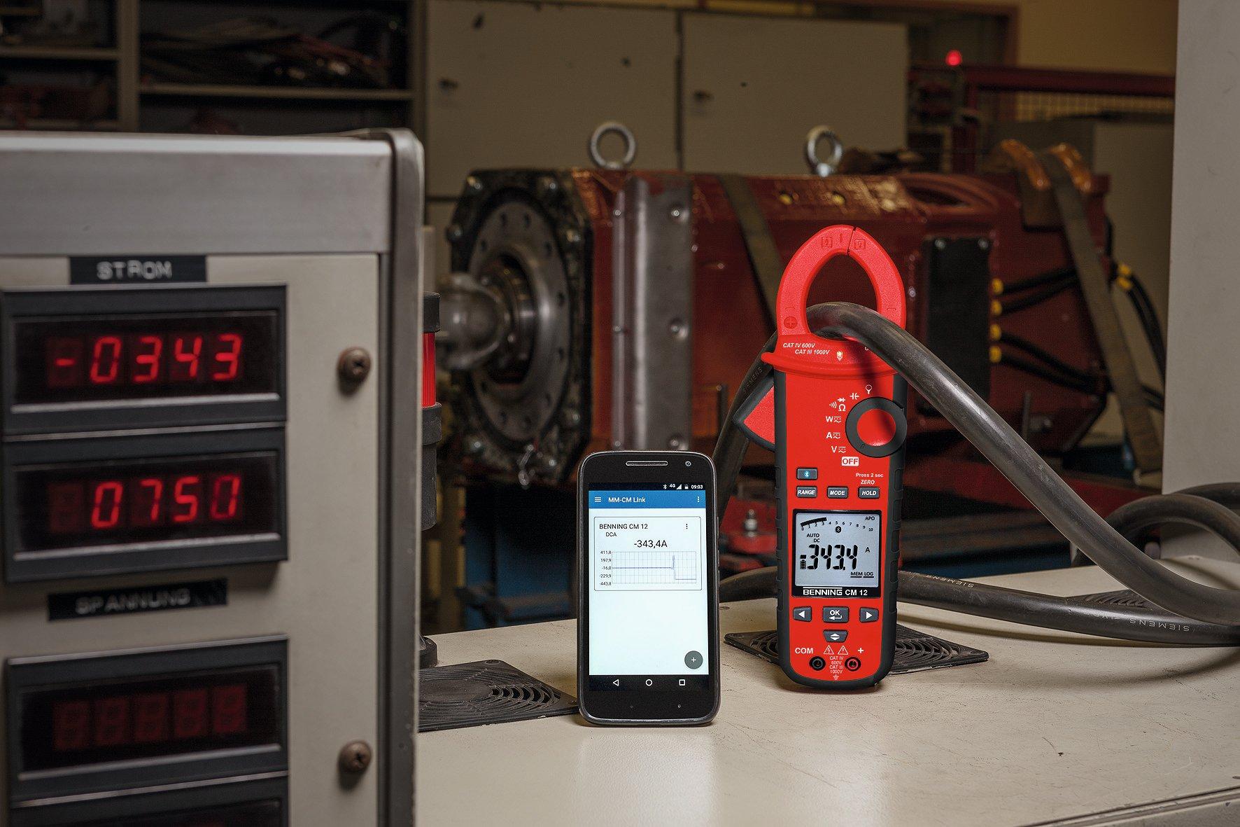 BENNING CM 12, Trms-Leistungsstromzange Spannung, Strom, Widerst., Frequenz, Kapaz., Wirkleistung, Inrush, cos phi. Datalog Bluetooth App. Cat IV 600V. Inkl. Zubehör