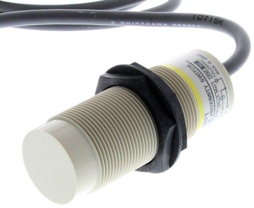 Näherungssensor kapazitiv 15mm M30 nicht bündig 3-Draht PNP 1S