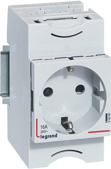 Verteilereinbausteckdose 2P+E 10/16A 250V deutsche Ausführung 2,5TE