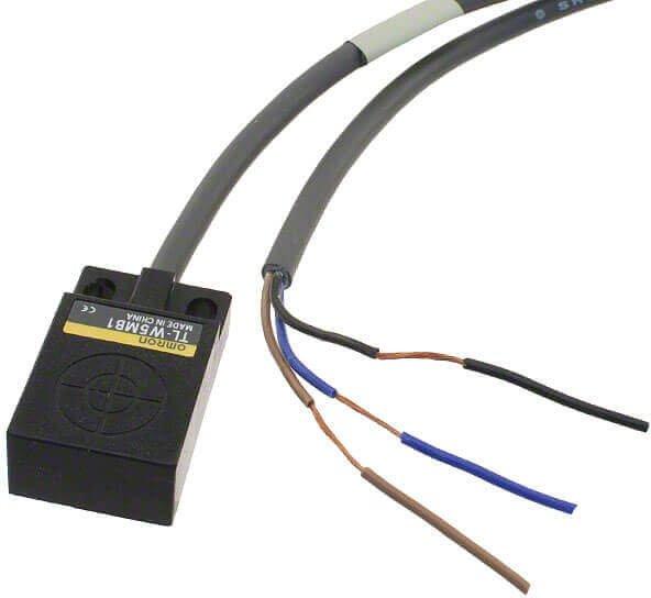 Näherungsschalter induk. nicht abgeschirmt 5mm DC 3-adrig PNP S Kabel 2 m