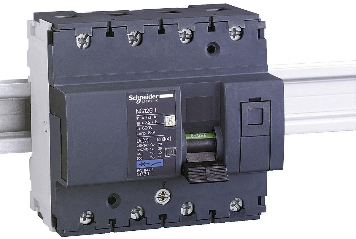 LS-Schalter NG125H 4P 32A C Charakteristik