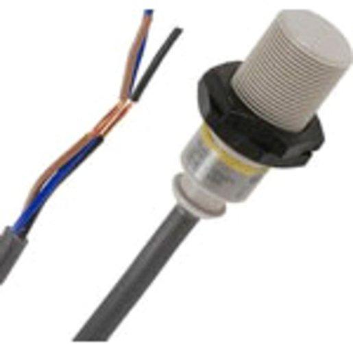 Näherungsschalter induktiv Kunststoff M18 abgeschirmt 5 mm AC / Schließer 2 m