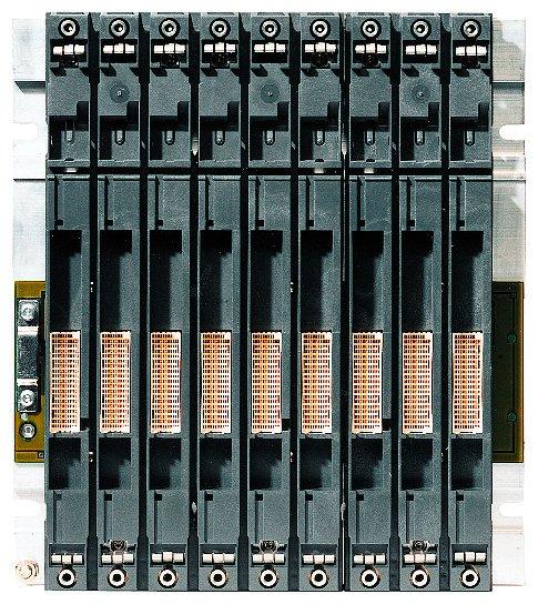 SIMATIC S7-400 ER2 mit 9 Steckplätzen Stahlblech Für den Aufbau von S7-400 E..