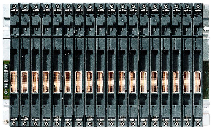 SIMATIC S7-400 ER1 mit 18 Steckplätzen Stahlblech Für den Aufbau von S7-400 ..