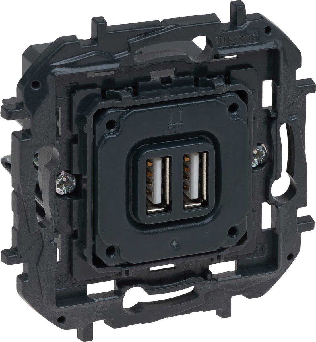 Niloe Step V4 Einsatz 2XUSB-Ladesteckdose 2400mA