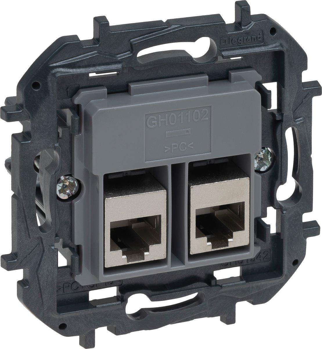 Niloe Step V4 Einsatz Datendose 2XRJ45 Kat6 Utp