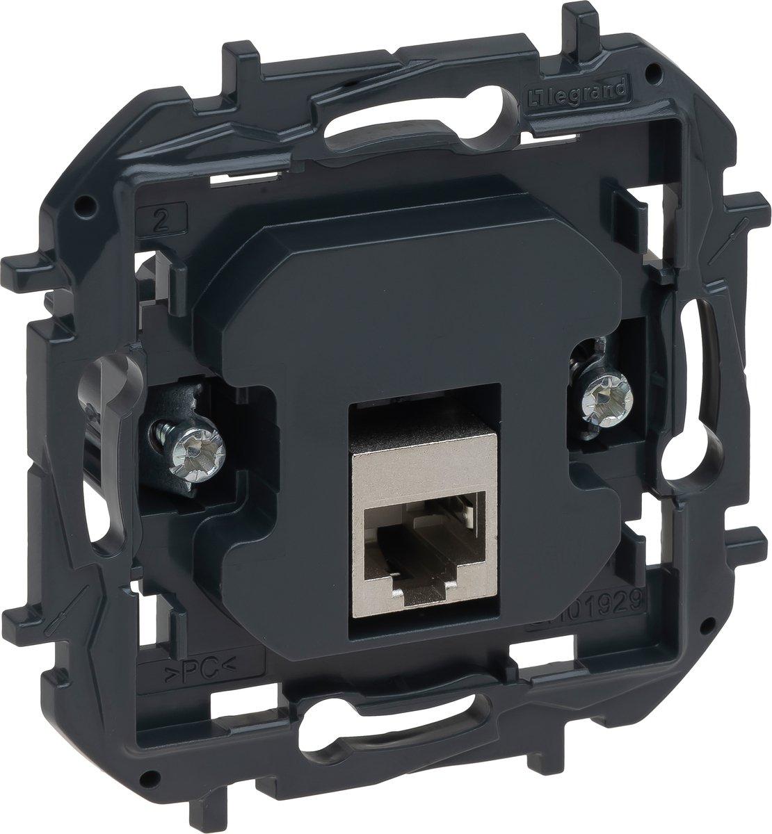 Niloe Step V4 Einsatz Datendose 1Xrj45 Kat6 Stp