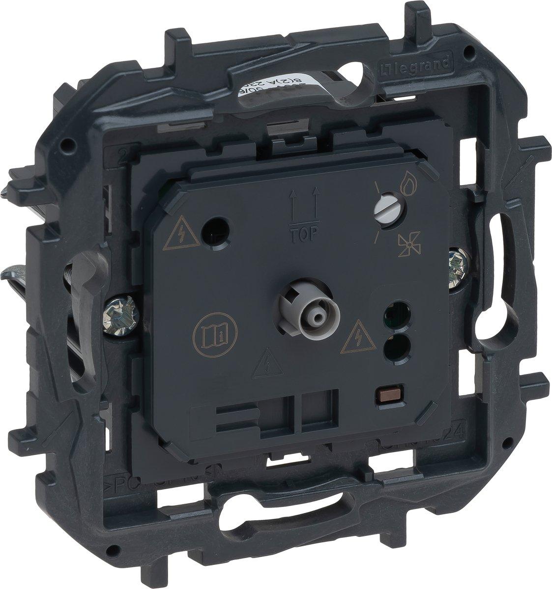 Niloe Step V4 Einsatz Thermostat 230 V  Schließerkontakt. Schaltstrom: 8 A