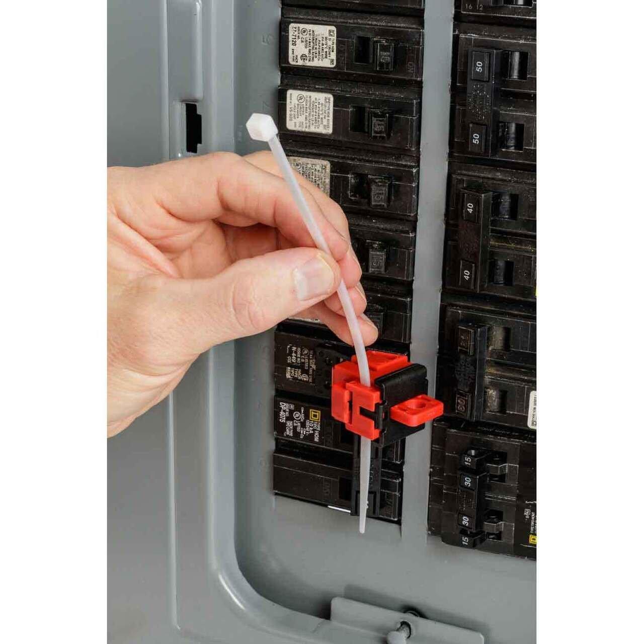 148690 TAGLOCK 120/277V CLAMP-ON BREAKER