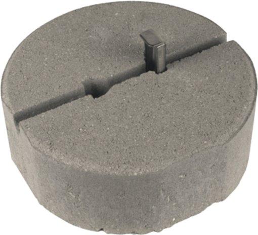 Betonsockel für Fangstangen