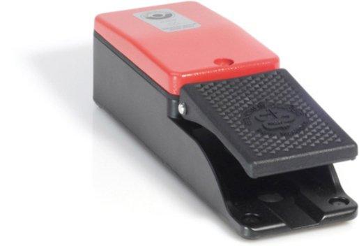 Fußschalter ALU 1-pedalig mit Haube Sprung 2Ö / 2S Druckpunkt Rastung