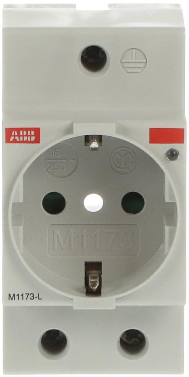 Steckdose Reiheneinbau - italienische P30 Norm RAL 7035 Anzeigeleuchte