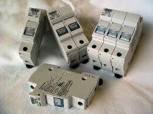 ZS-Modul Sicherungshalter zyl Sicherungseinsätze 10 x 38 mm AC 690 V