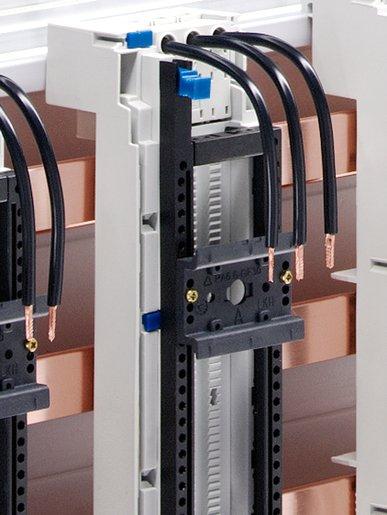 Steckleiste 10 x 208 mm für OM-Adapter