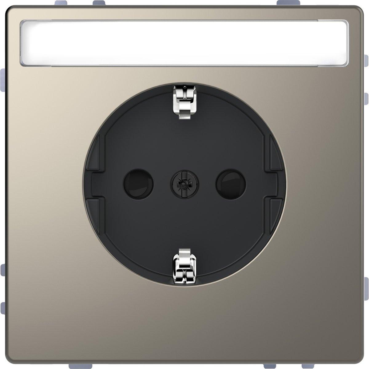 SCHUKO-Steckdose mit Schriftf. Steckkl. Nickelmetallic