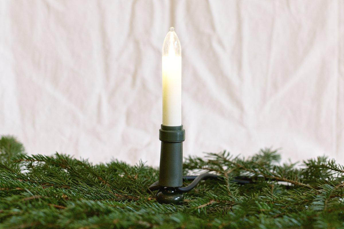 Lichterkette 15-tlg. LED Schaftlampen E10 warm-weiß (2 LED) Schaft: grün Außen