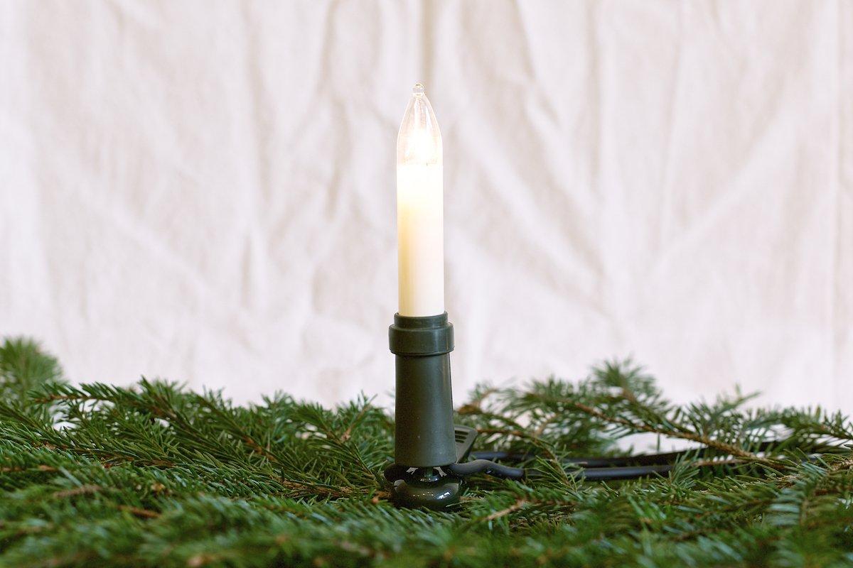 Lichterkette 15-tlg. Schaftlampen E10 klar 16V/3W Schaft: grün 15m