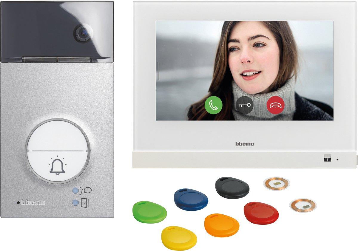 FlexONE Video-Set mit Türstation LINEA3000 1 und 2 Ruftasten + Hometouch 7"